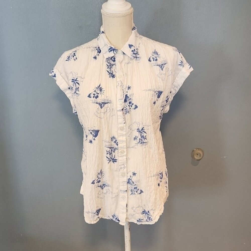 ANA nautical Hawaiian textured button-down scalloped hem blouse
